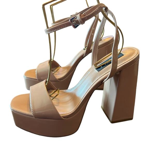 Aqua Cher Leather Ankle Strap Platform Heels Sexy Modern Uptown NEW Size 8.5 - Picture 1 of 10
